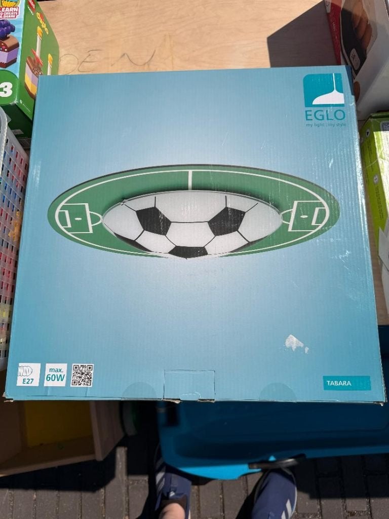 Plafond lamp voetbal, Ophalen, Gebruikt, Modern, Groen
