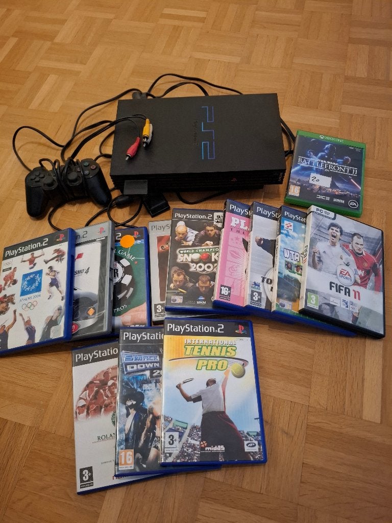 Ps2 met spelletjes, Games en Spelcomputers, Ophalen, Gebruikt, Zwart, Met games
