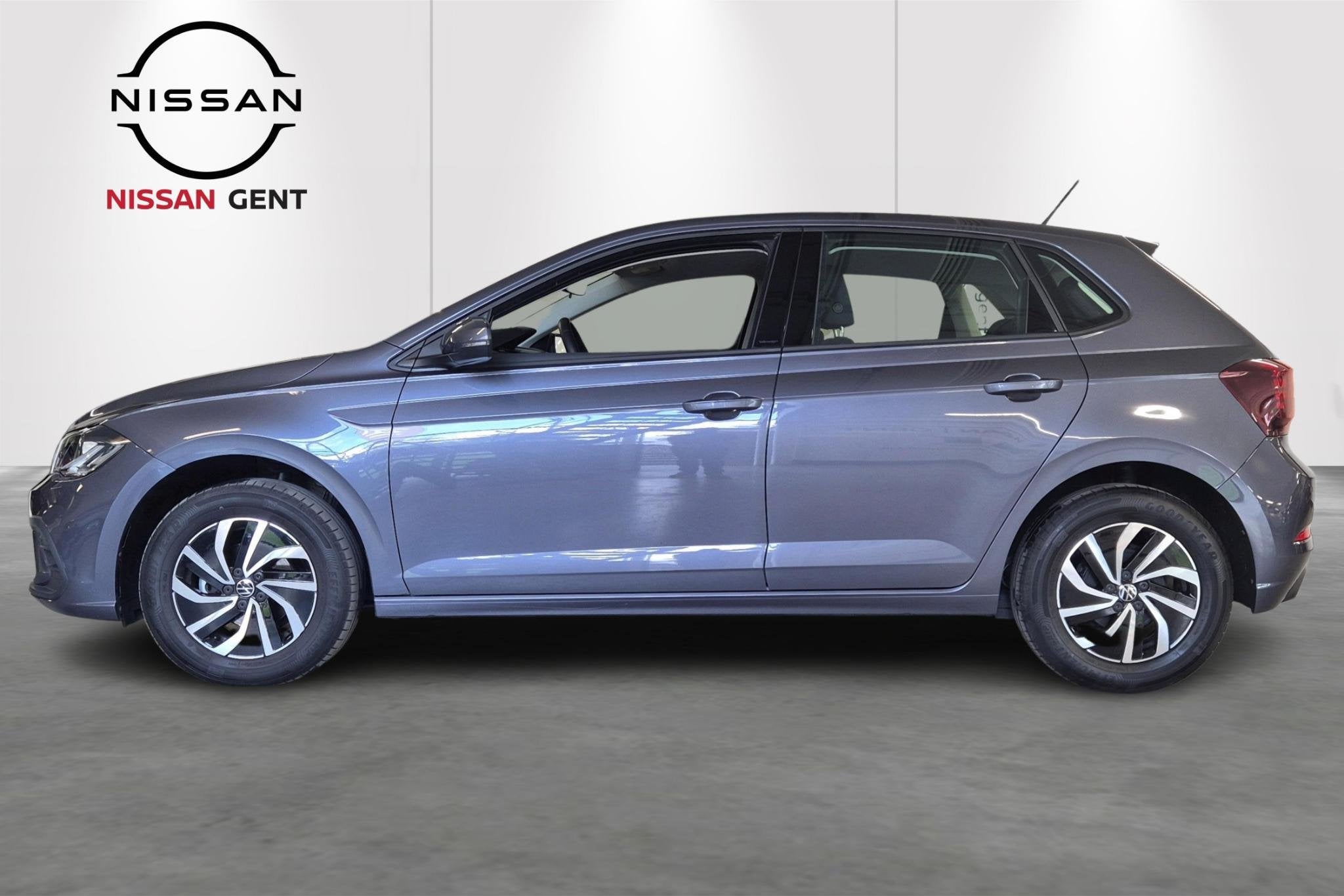 Volkswagen Polo 1.0 TSI Life DSG, Auto's, Gebruikt, Zwart, 95 pk, 1210 kg