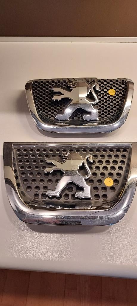 laatste stuks, 2 nog nieuwe emblemen van Peugeot, Verzenden, Nieuw, Overige typen