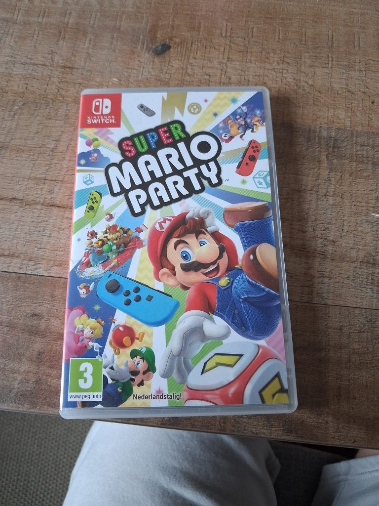 Nintendo Switch Super Mario Party, Games en Spelcomputers, Games | Nintendo Switch, Avontuur en Actie, Ophalen of Verzenden, Zo goed als nieuw