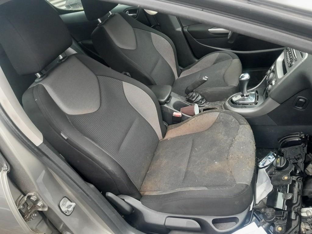 STOEL RECHTS VOOR Peugeot 308 (4A / C) (01-2007/12-2015), Gebruikt, Peugeot