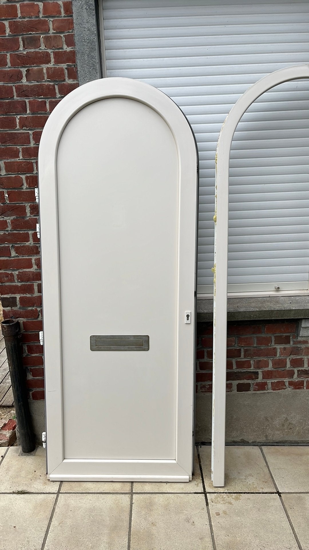 Voordeur met kader - ronde bovenkant, Doe-het-zelf en Bouw, Deuren en Vliegenramen, Ophalen, Kunststof, Gebruikt, 80 tot 100 cm