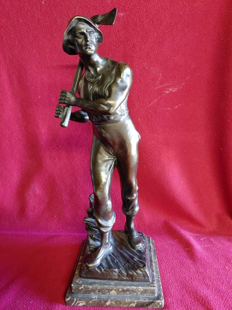'Mijnwerker' bronzen beeld op marmeren sokkel ., Ophalen, Brons