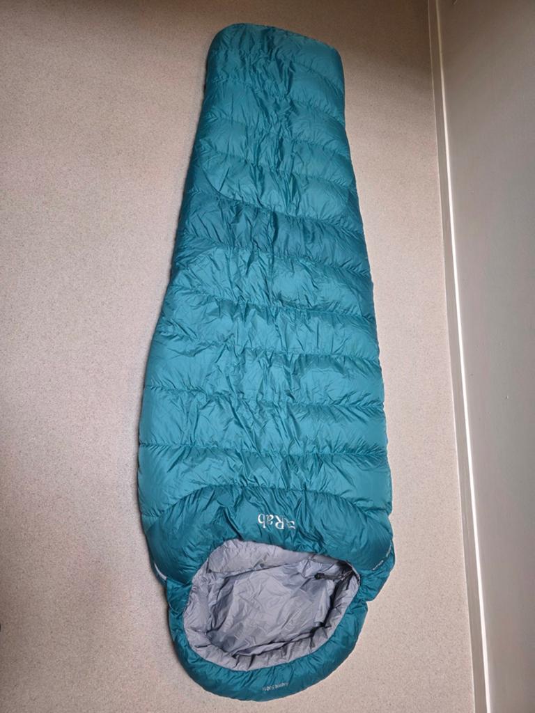 Rab Ascent 500 W donzen slaapzak dames, Caravans en Kamperen, Slaapzakken, Ophalen