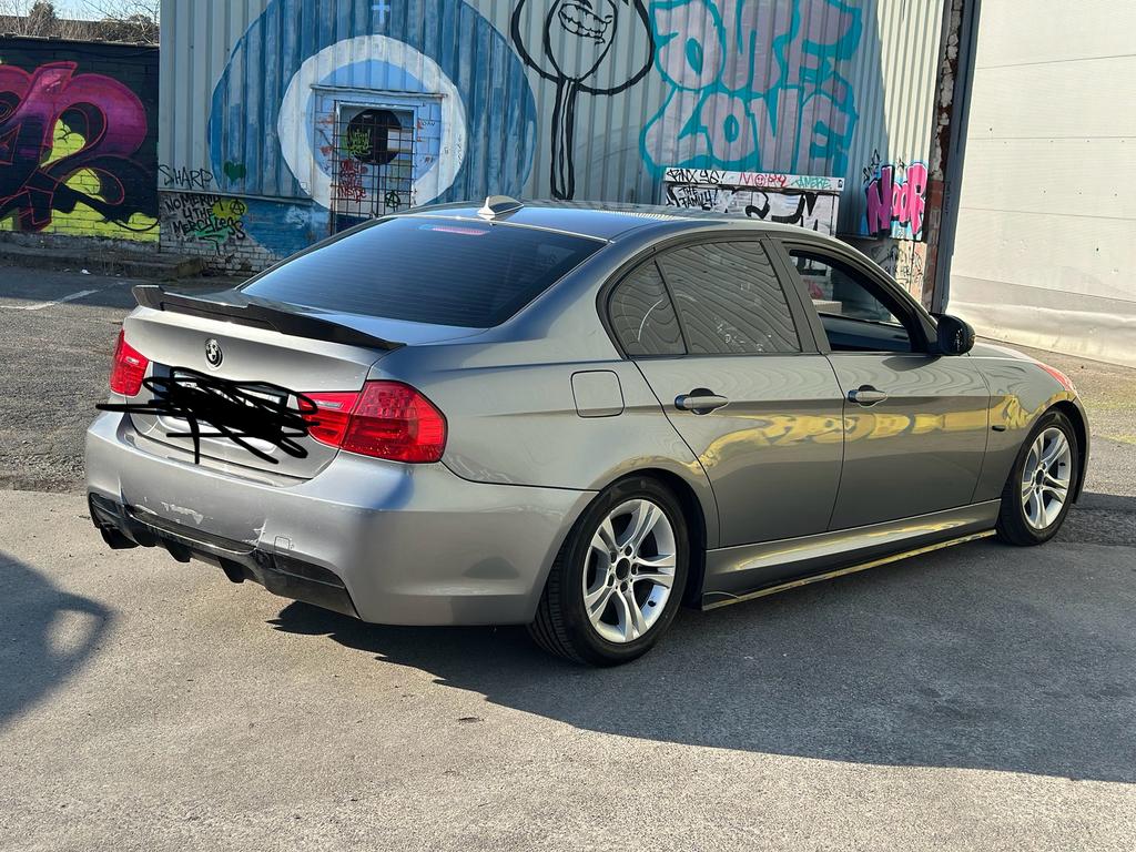 Bmw e90 2009, Auto's, Euro 5, Achterwielaandrijving, Zwart, 5 deurs