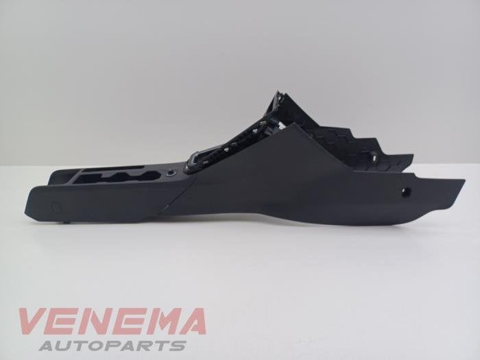 Middenconsoles van een Volkswagen Polo, Gebruikt, -, Volkswagen, -