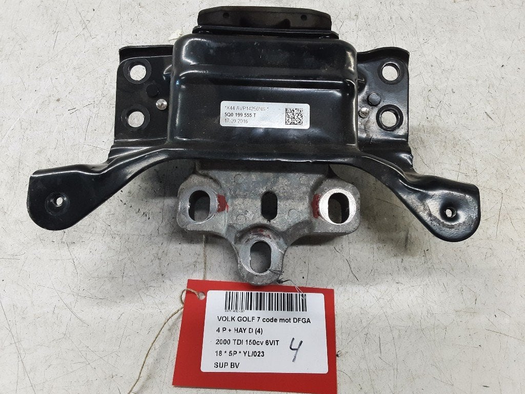 VERSNELLINGSBAKSTEUN Volkswagen Golf VII (AUA) (5Q0199555T), Gebruikt, Volkswagen, Mevr. I. Hauben, Rue de l'Espoir 34 34
4030  GRIVEGNÉE, BE