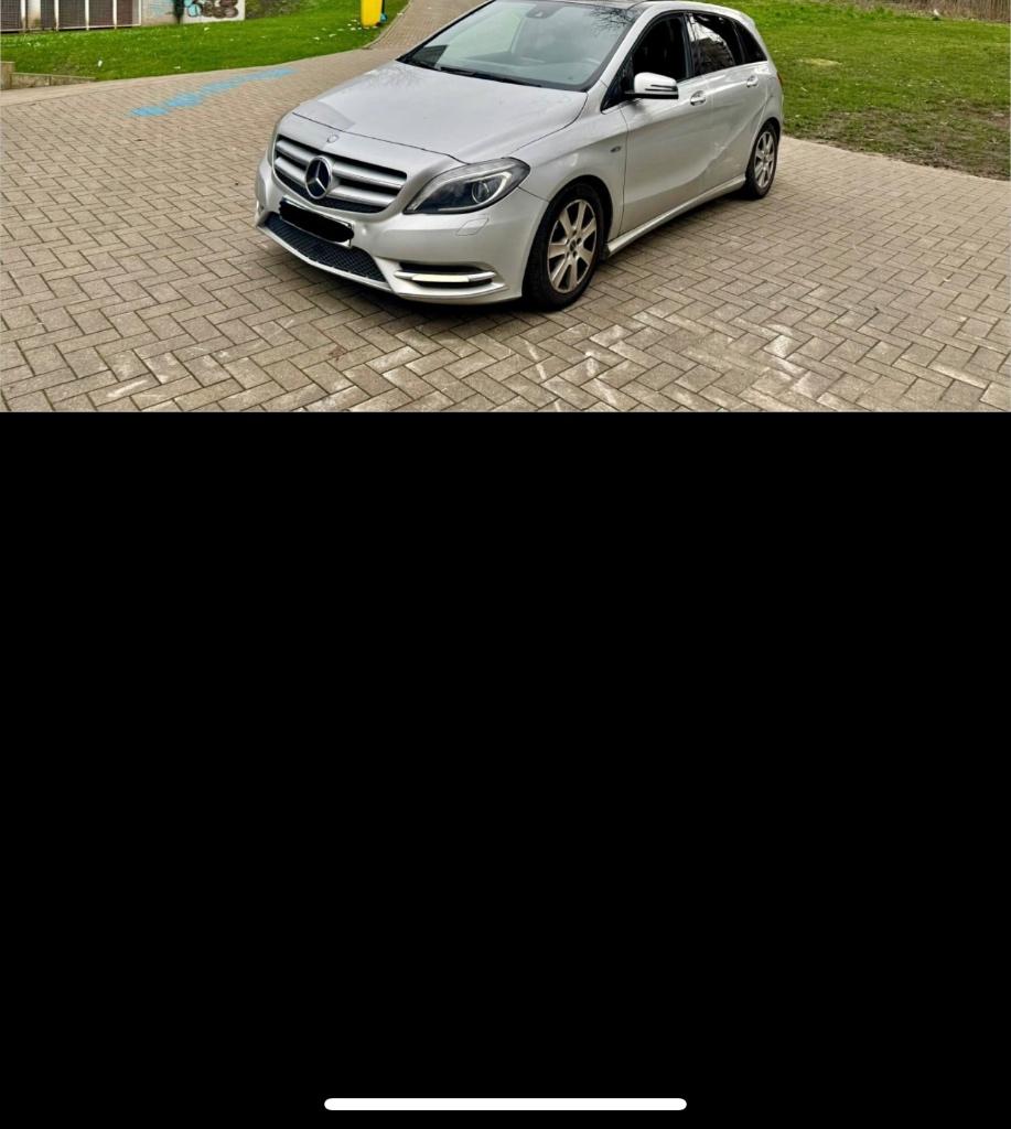 Mercedes benz b180 export année 2013 Avec 265 000 km 2900€, Autos, Achat, Noir, Particulier, Traction avant