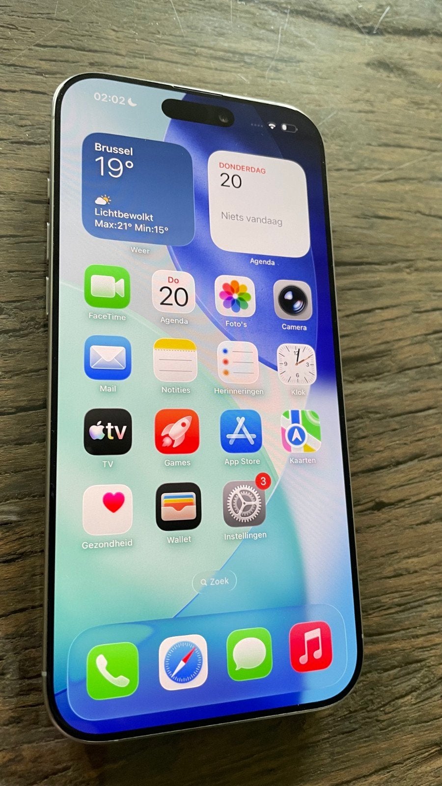 iPhone 16 pro max, Télécoms, Gris, Enlèvement ou Envoi, IPhone 16 Pro Max, Comme neuf