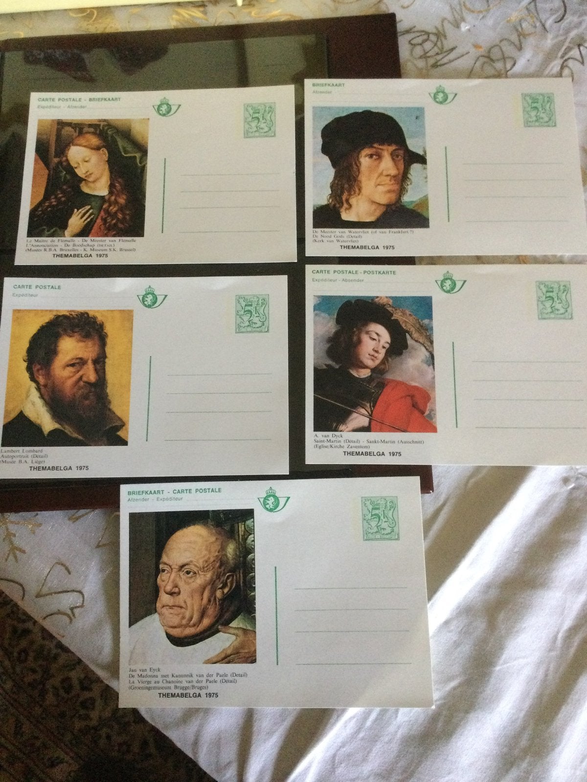 Briefkaarten, Postzegels en Munten, Ophalen