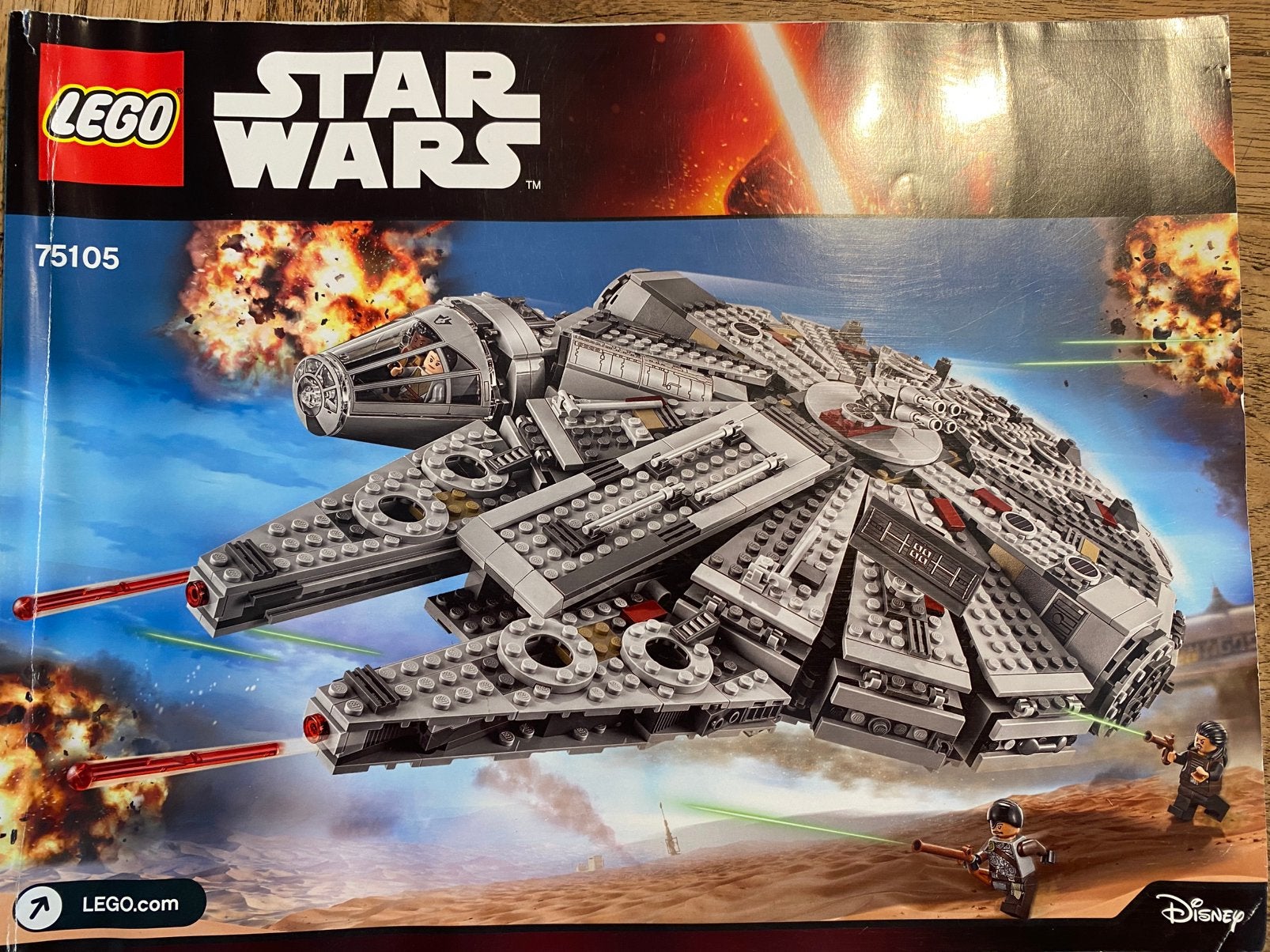 Lego star wars millenium falcon met boekje 75105, Kinderen en Baby's, Speelgoed | Duplo en Lego, Ophalen, Zo goed als nieuw, Lego