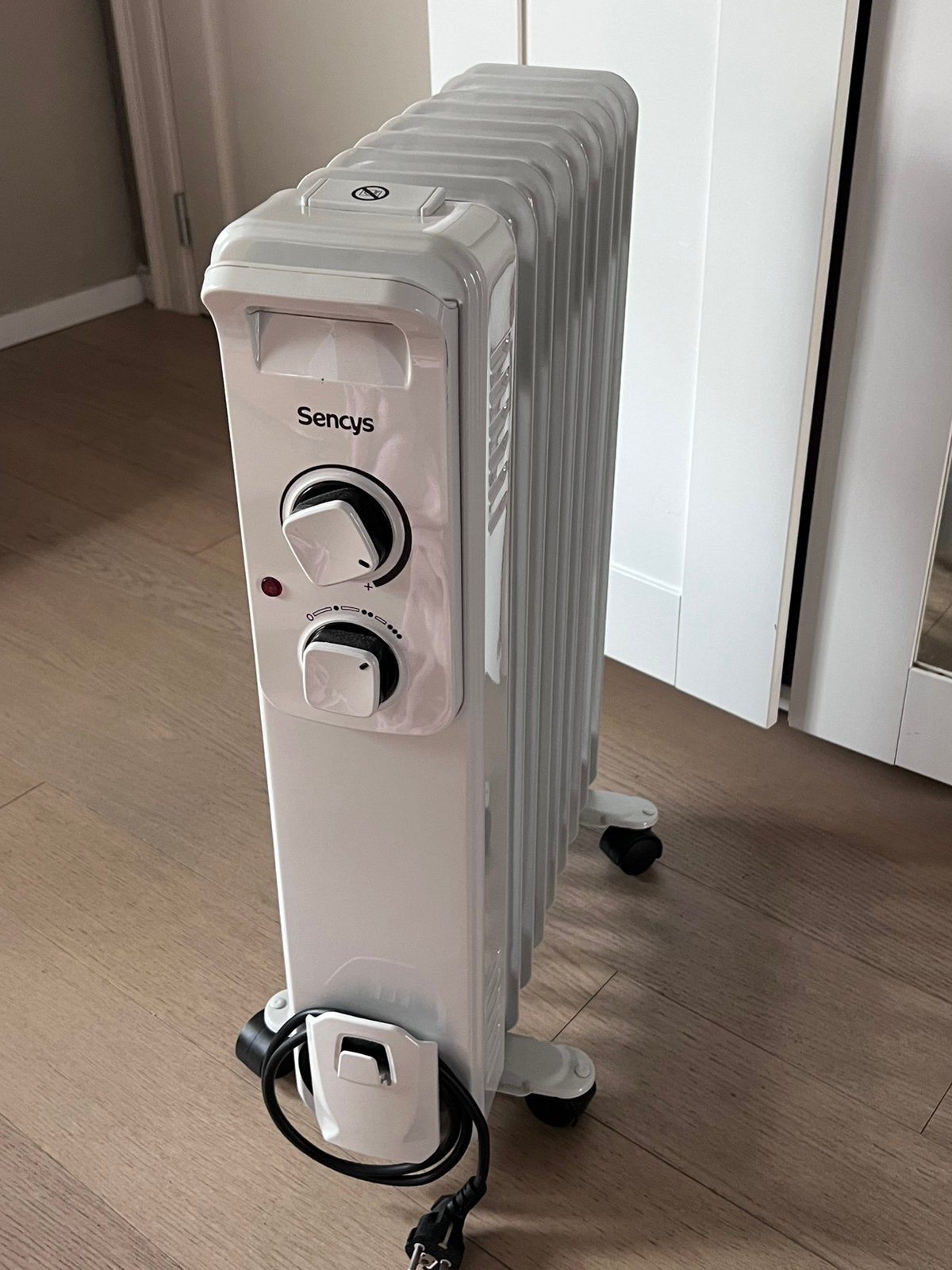 Radiator in goede staat, Doe-het-zelf en Bouw, Ophalen, Zo goed als nieuw, Radiator