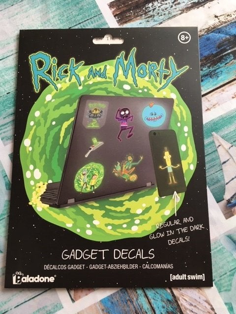Nieuw pakket Rick and Morty ( Oa T shirt , kaars , gadgets, Ophalen of Verzenden, Nieuw