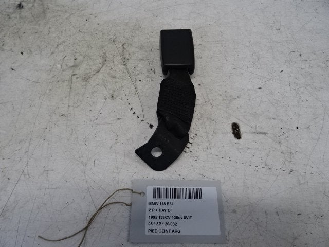 BOUCLE DE CEINTURE ARRIÈRE GAUCHE BMW 1 serie (E81), Utilisé, BMW, Petuelring 130
80809  München, DE, Bayerische Motoren Werke AG