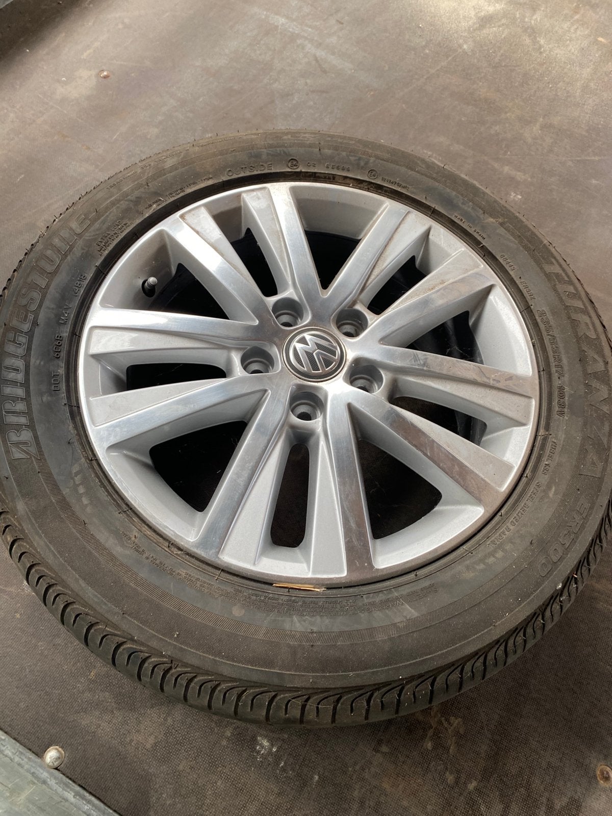 VW T6 band + velg, Auto-onderdelen, Ophalen, Banden en Velgen, 17 inch, 235 mm