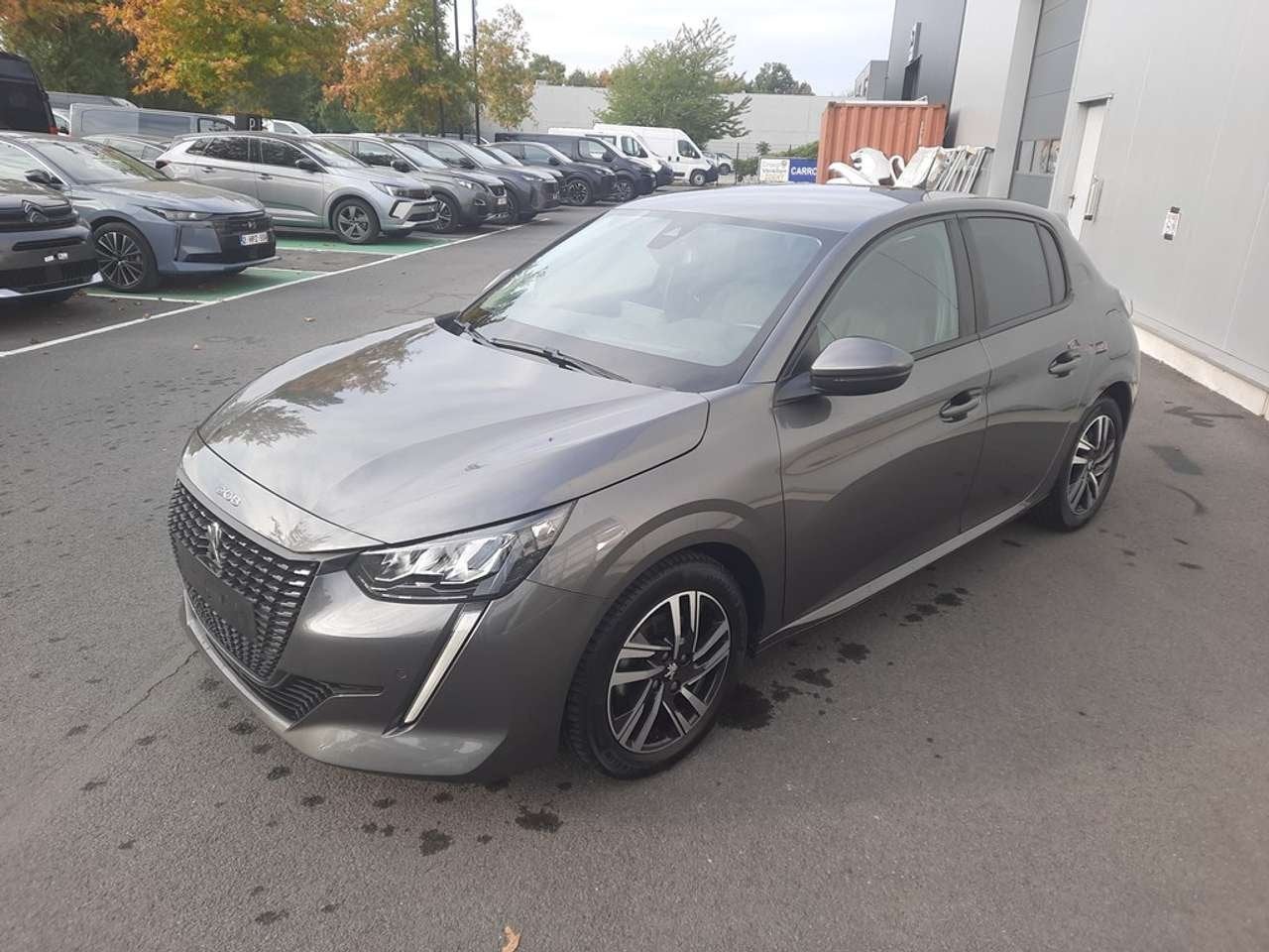 Peugeot 208 Allure 1.2 PureTech Stop&Start 100 pk Man.6, 0 kg, 1199 cc, 0 kg, https://public.car-pass.be/vhr/de49eb1e-7821-45e2-8374-cee5d31b70c0