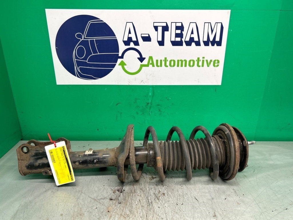 AMORTISSEUR OU ABSORBEUR DE CHOC AVANT DROIT Suzuki, Suzuki-Allee 7
64625  Bensheim, DE, Suzuki Deutschland GmbH, Kontakt@suzuki.de