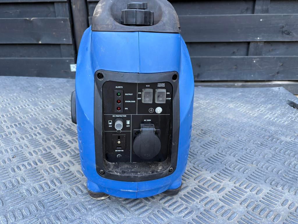 1500w HBM agregaat, Doe-het-zelf en Bouw, Ophalen, Benzine, Zo goed als nieuw, Geluidgedempt