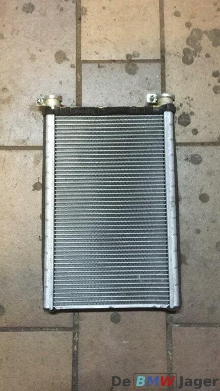 Kachelradiateur BMW E87 E88 E90 E91 E92 E84 F25 64119123506, Auto-onderdelen, Airco en Verwarming, BMW, Gebruikt, Ophalen of Verzenden