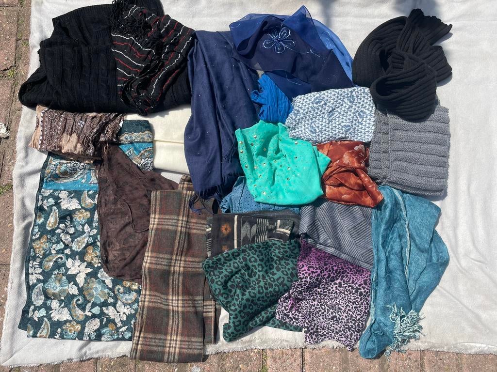 Groot lot sjaaltjes, Kleding | Dames, Ophalen, Zo goed als nieuw
