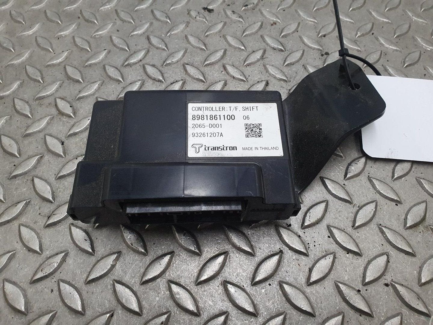 ISUZU D-MAX 1.9 Ext. Cab X-Coun. COMPUTER ECU 8981861100 201, Ophalen of Verzenden, Gebruikt, ARN erkend