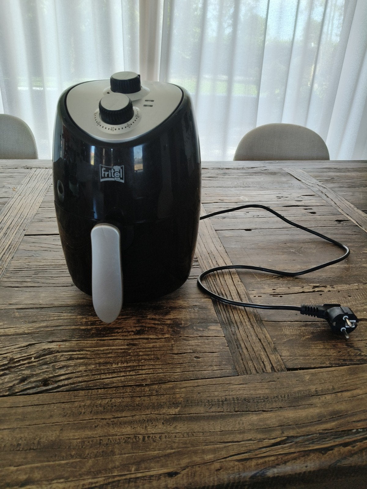 fritel airfryer, Elektronische apparatuur, Ophalen, Zo goed als nieuw, Airfryer, Minder dan 750 gram