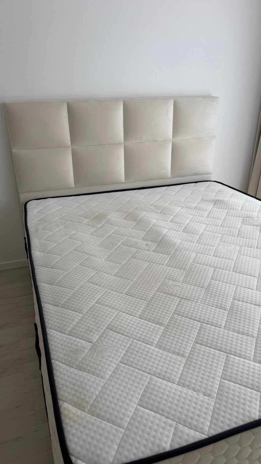 Beige boxspring 160x210 cm met matras en opbergruimte, Huis en Inrichting, Slaapkamer | Boxsprings, Ophalen, Gebruikt, Tweepersoons