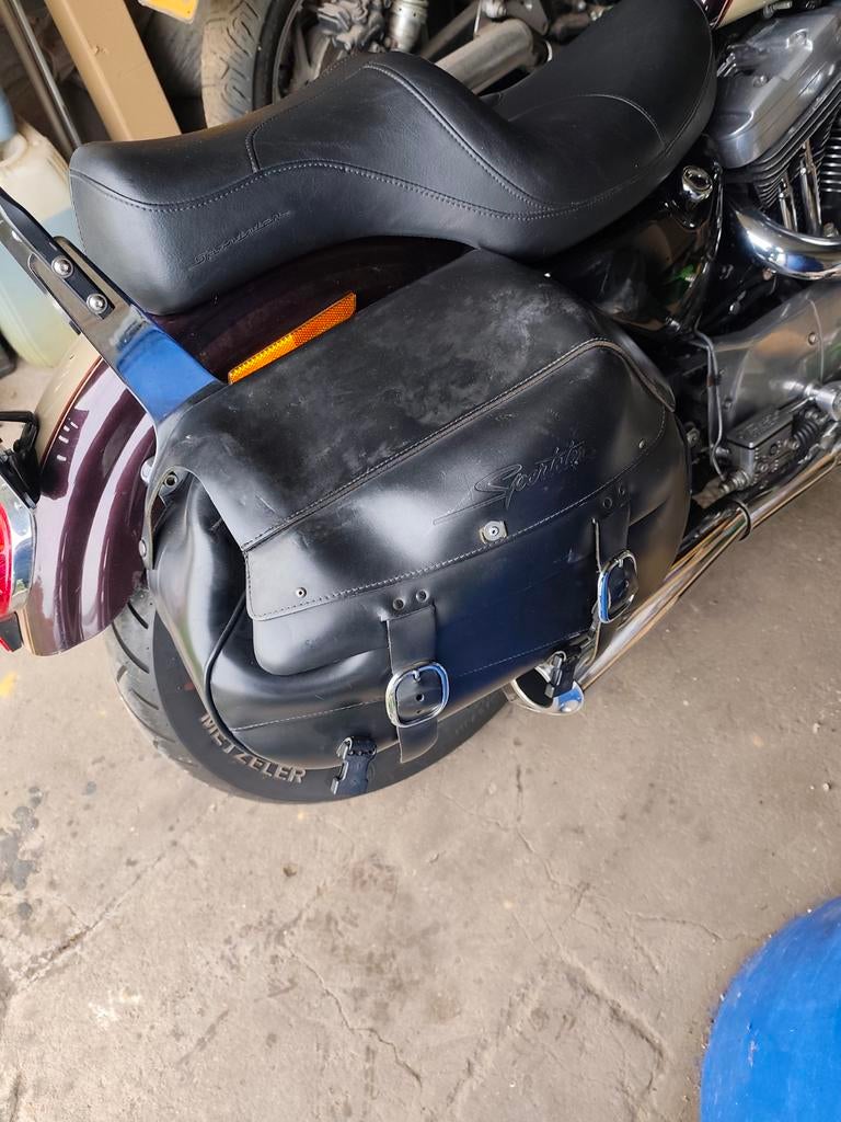 Sacoche cuir Harley Davidson sporster, Enlèvement