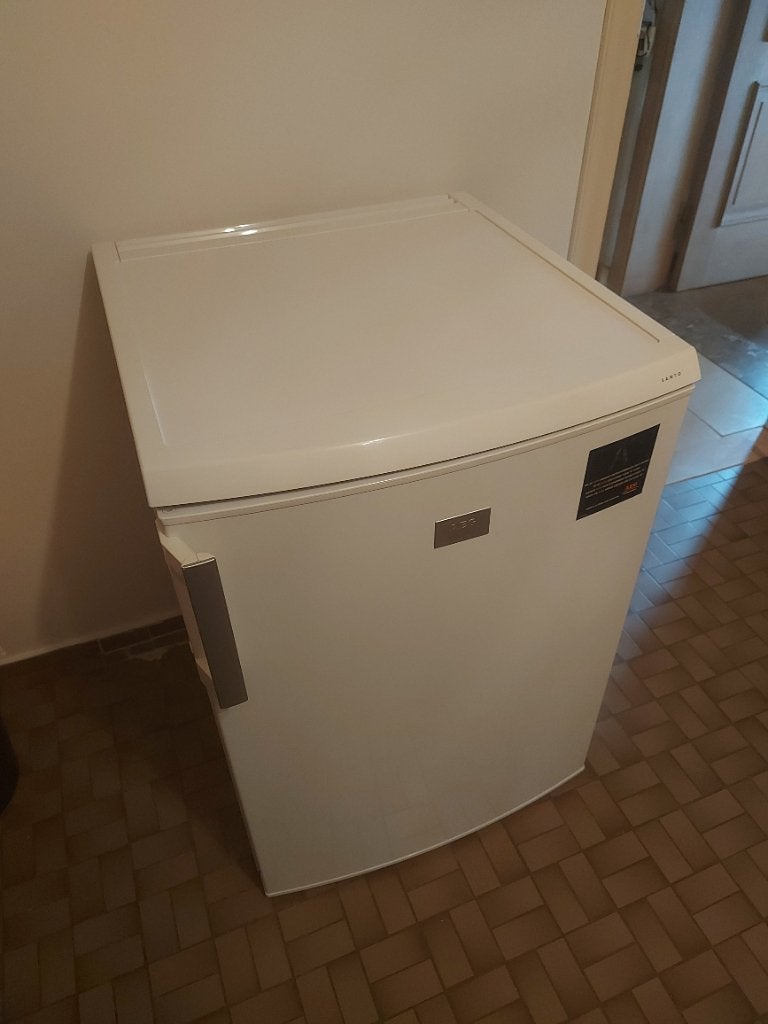 Koelkast / frigo, Elektronische apparatuur, Koelkasten en IJskasten, Gebruikt, Zonder vriesvak, 85 tot 120 cm, 60 cm of meer, Energieklasse A of zuiniger