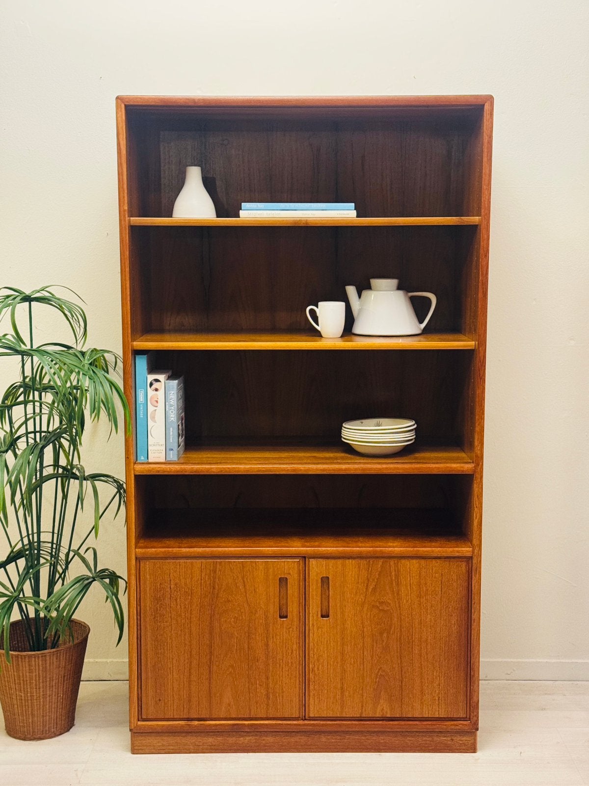 Vintage Deense boekenkast teak jaren 60, Huis en Inrichting, Ophalen of Verzenden, Zo goed als nieuw, Teakhout