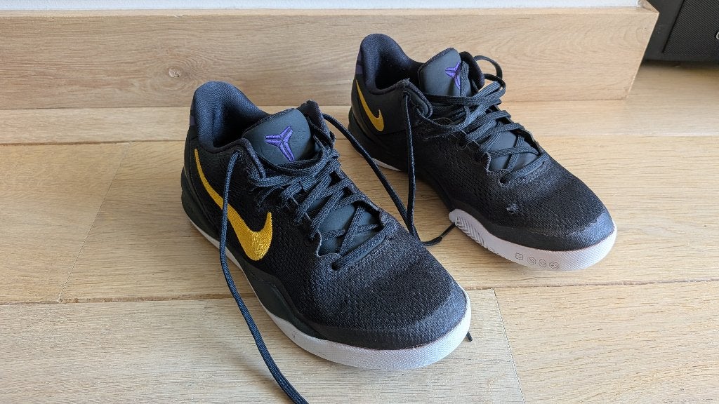 Basketschoenen/sportschoenen Nike Kobe Bryant maat 35,5, Ophalen, Gebruikt, Schoenen