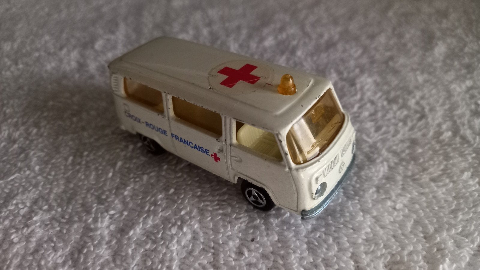 Majorette VW Bus, Hobby & Loisirs créatifs, Voitures miniatures | 1:87, Enlèvement ou Envoi, Majorette