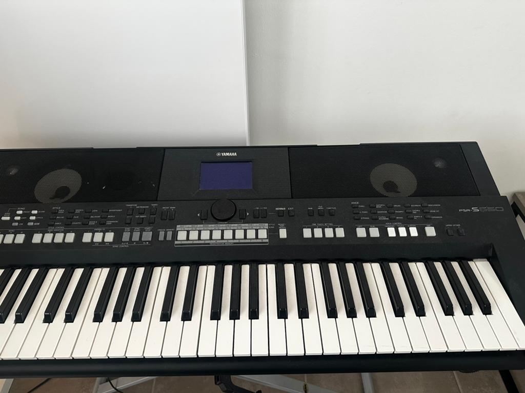 Yamaha psr-S650, Muziek en Instrumenten, Keyboards, Ophalen, Zo goed als nieuw, Yamaha