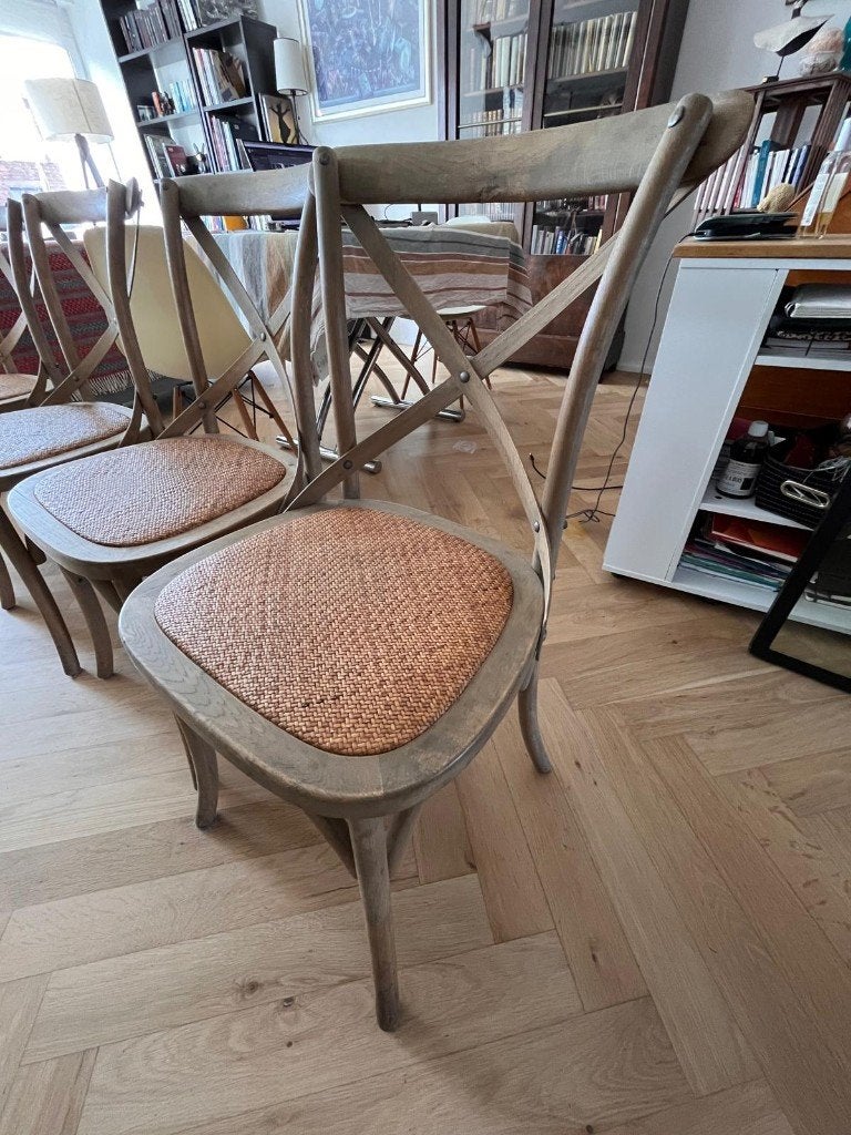 4 Chaises salle a manger bois massif, Maison & Meubles, Enlèvement, Utilisé, Bois, Quatre