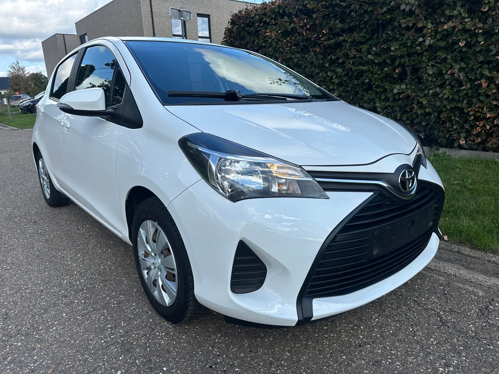 TOYOTA YARIS !!!! 63000 KM !!!!!, Achat, Euro 6, Entreprise, Boîte manuelle