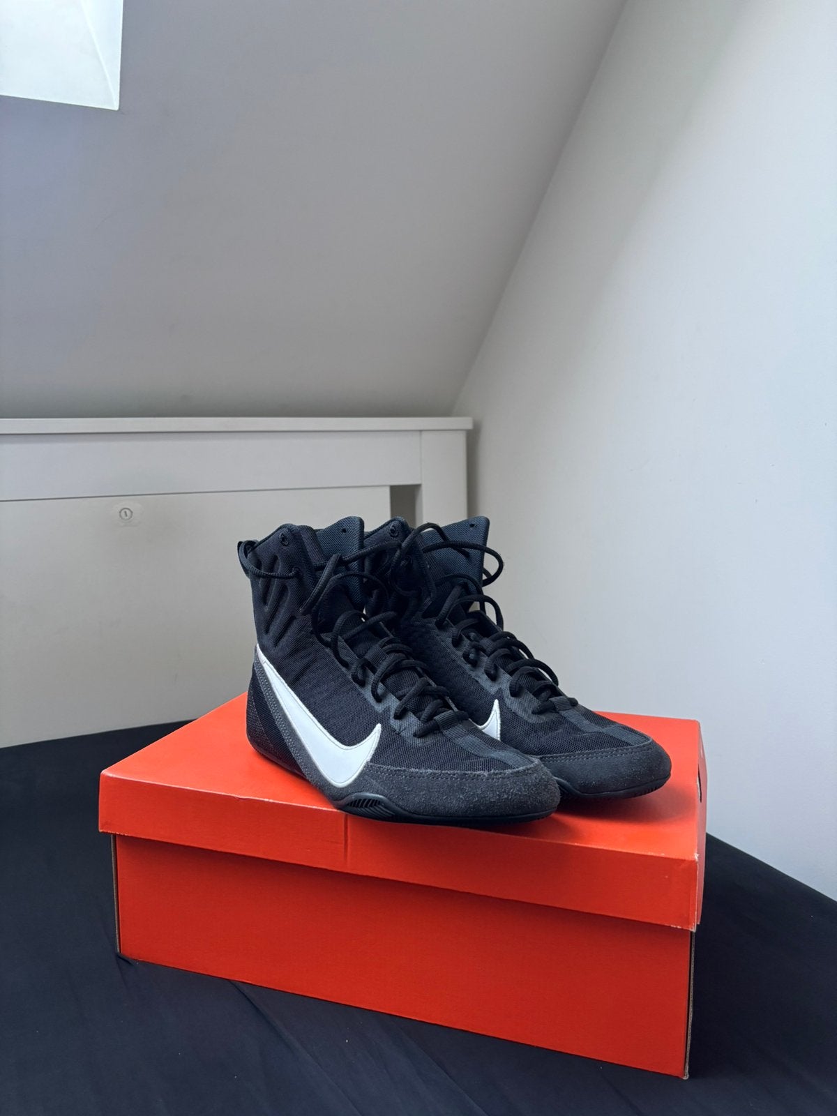 Boksschoenen Nike Machomai 3 zwart/wit 42/43, Ophalen of Verzenden, Zo goed als nieuw, Boksschoenen