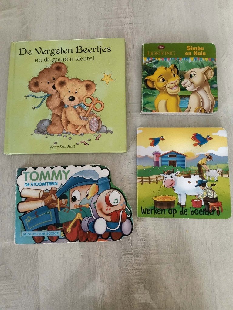 4 boeken / voorleesboeken peuter / kleuter, Boeken, Gelezen, Fictie algemeen, Ophalen of Verzenden, Voorleesboek