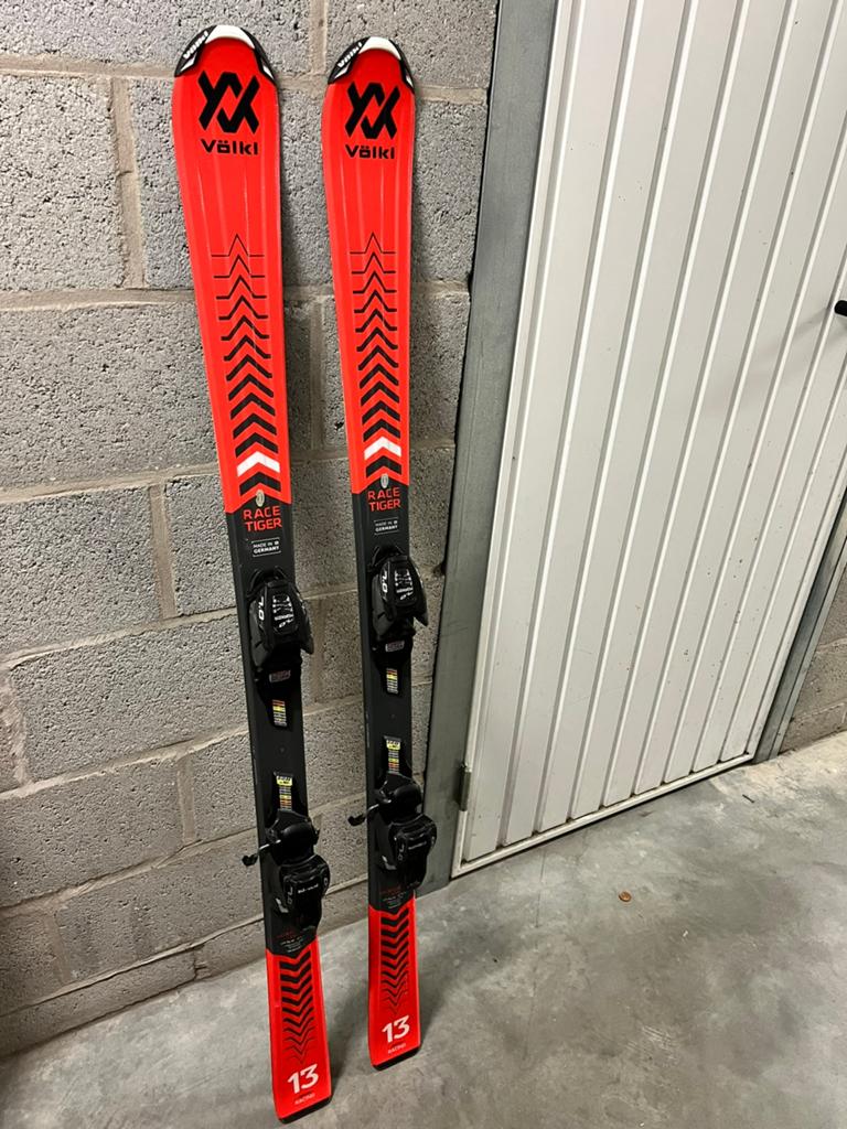 Skis Völkl Racetiger avec fixations Marker | made in Germany, Carving, Skis, Comme neuf, Enlèvement