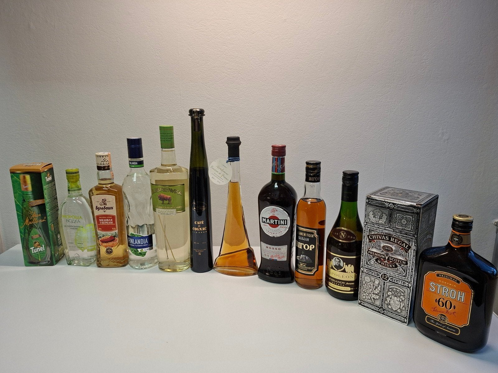 Dranken,  diverse alcoholische dranken, Ophalen, Dranken