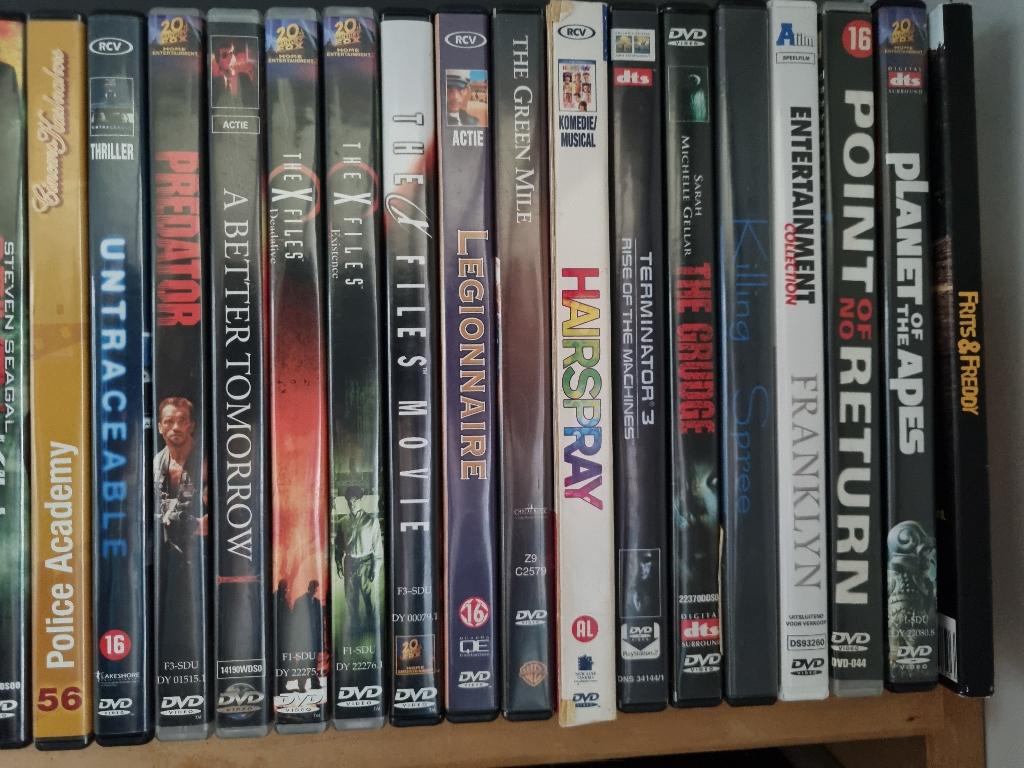 Lot van 300 DvD's, Enlèvement, Utilisé