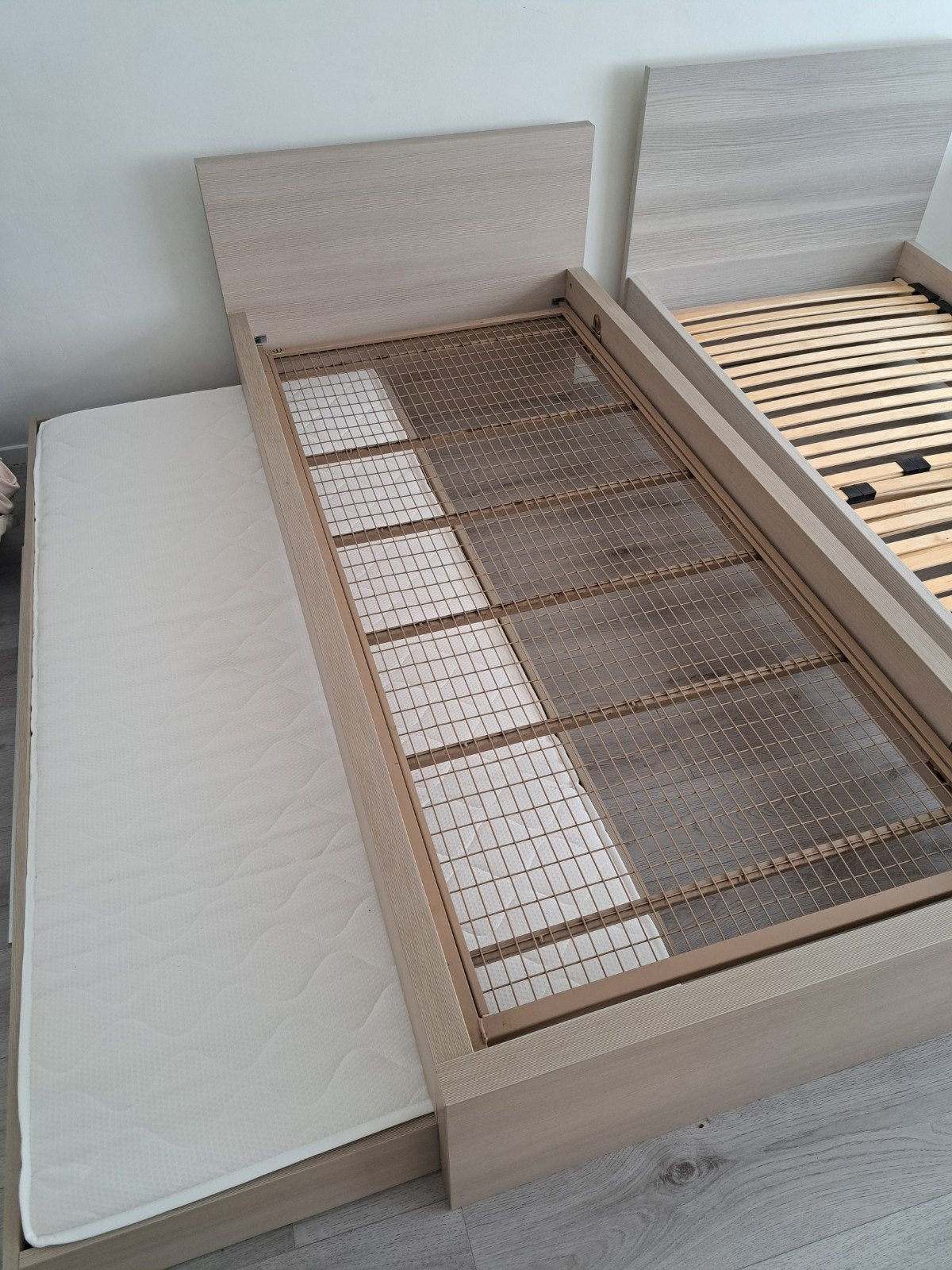 Bed met onderbed, Ophalen, 90 cm