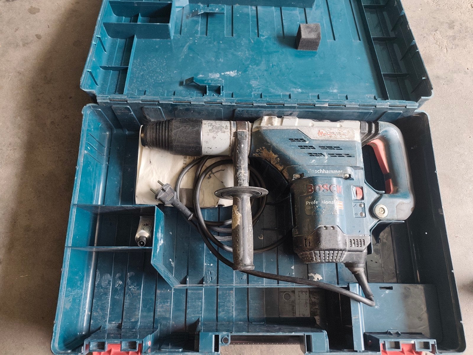 Bosch boorhamer te koop, Doe-het-zelf en Bouw, O, O, Ophalen, Boormachine