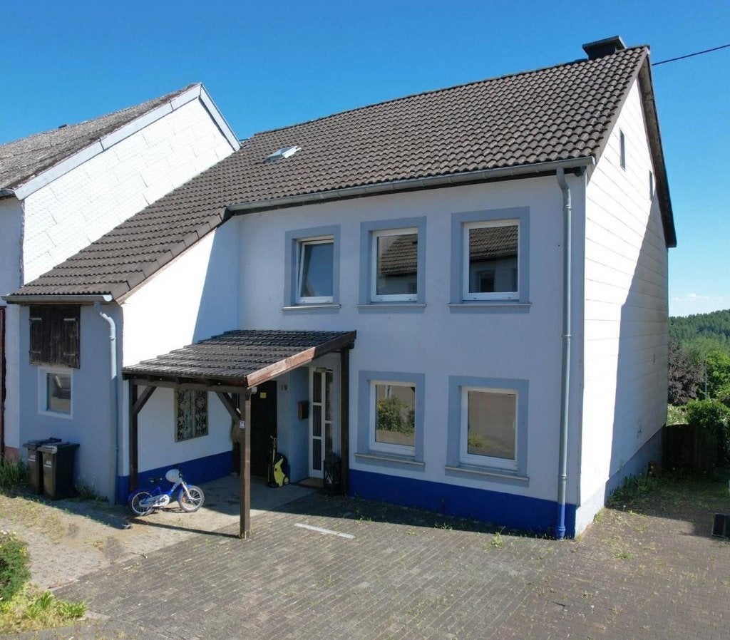 Eenzijdig aangebouwd woonhuis in de Eifel, Immo, Buitenland, 88 m², Woonhuis, Duitsland, Landelijk