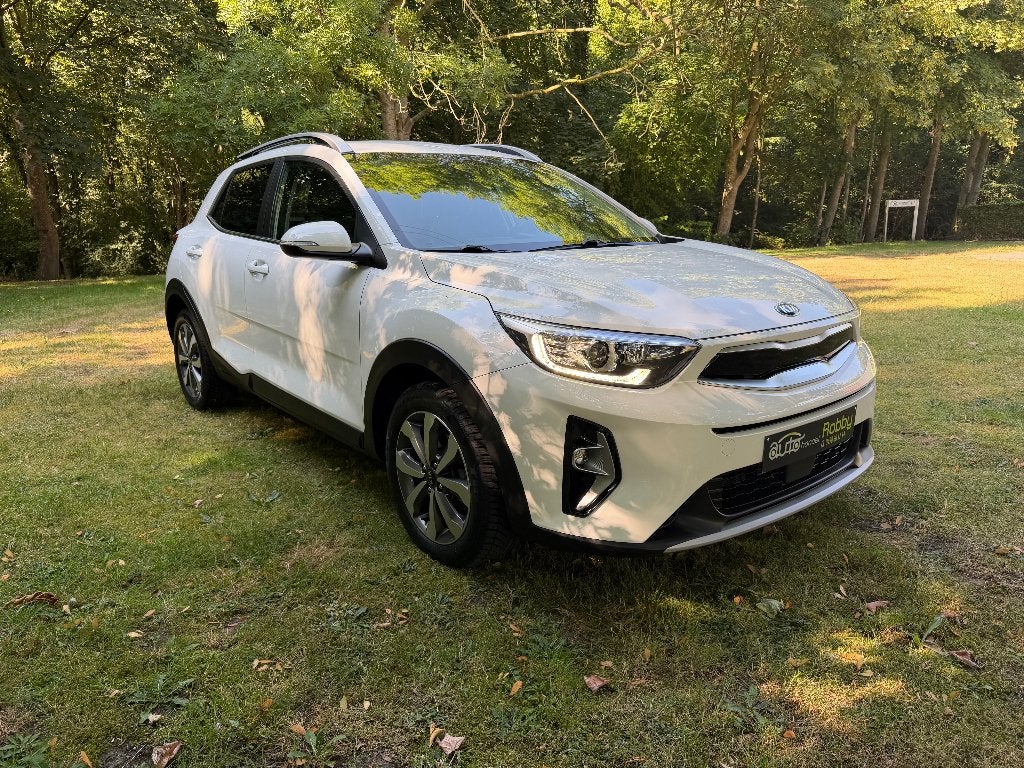 KIA STONIC - 1.0 T SENSE - AUTOMAAT - 47.000 KM - GARANTIE -, Dealer onderhouden, Stof, Wit, Bedrijf