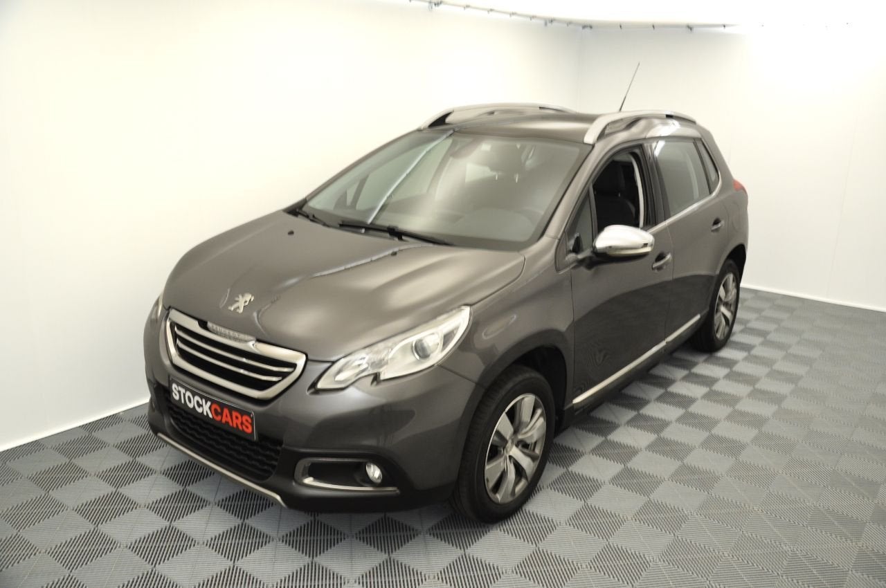 Peugeot 2008 Allure (bj 2016), Voorwielaandrijving, https://public.car-pass.be/vhr/a469f05a-d2a2-40d2-8db7-67fc8c38fcca, Gebruikt