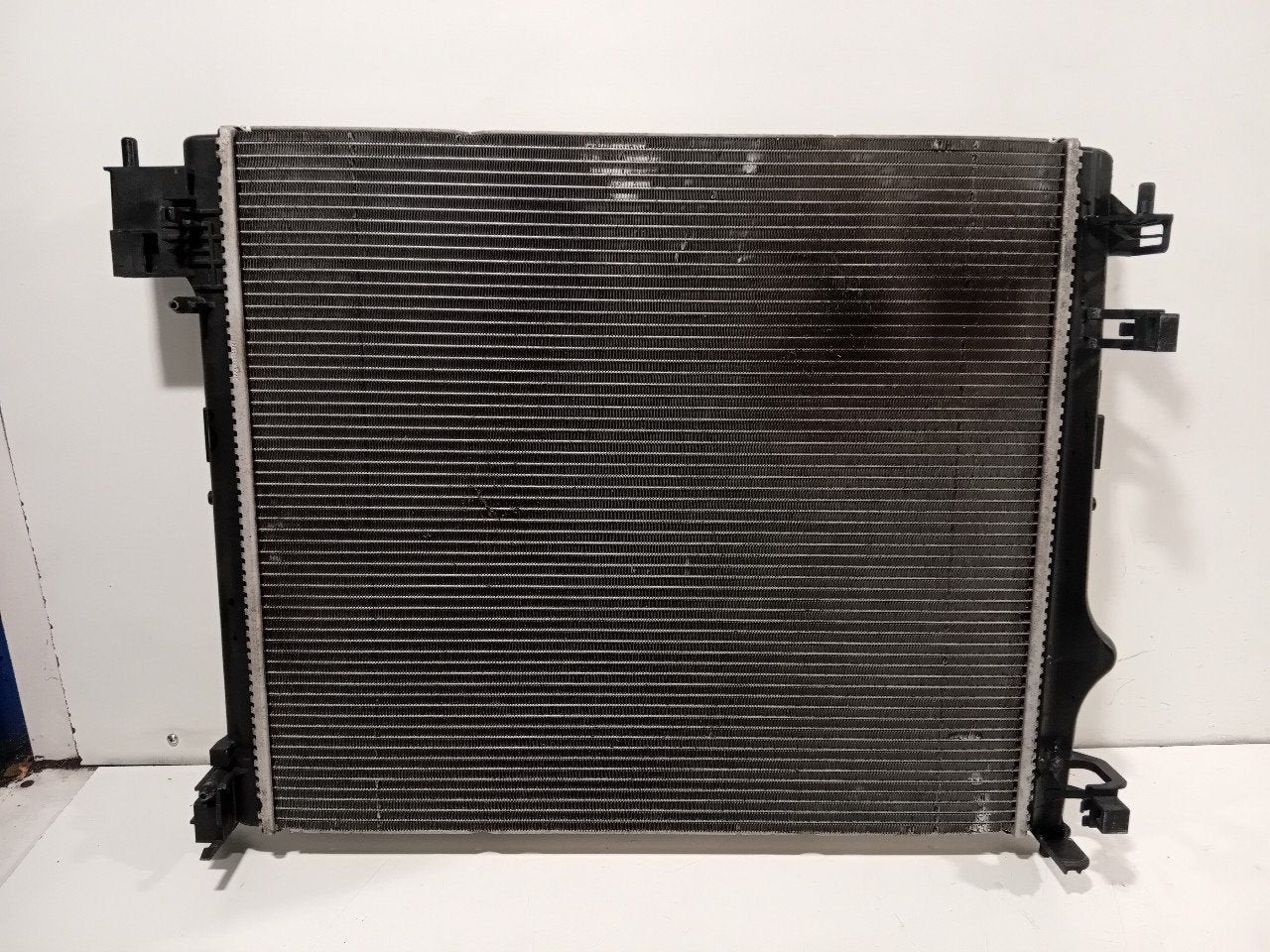 Radiateur Renault Austral, Onderdelen@venauto.nl, Van der Ven Autorecycling B.V., Ettenseweg 76, 4706 PB Roosendaal, The Netherlands
