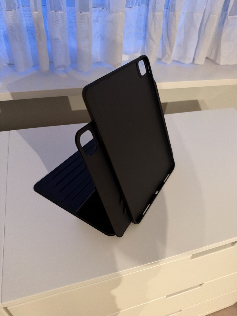 ESR Shift Magnetic Case (for iPad Pro 13"), Informatique & Logiciels, Protection faces avant et arrière, 13 pouces ou plus, Comme neuf