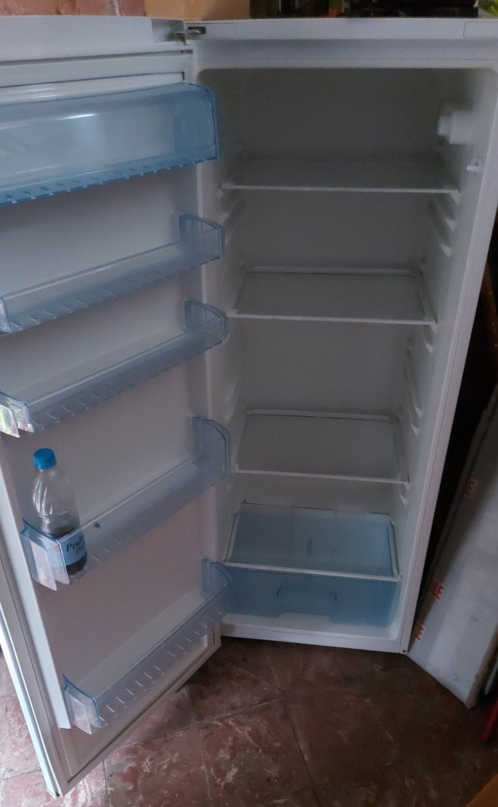 Beko koelkast, Ophalen, 150 tot 200 liter, Zonder vriesvak, Zo goed als nieuw