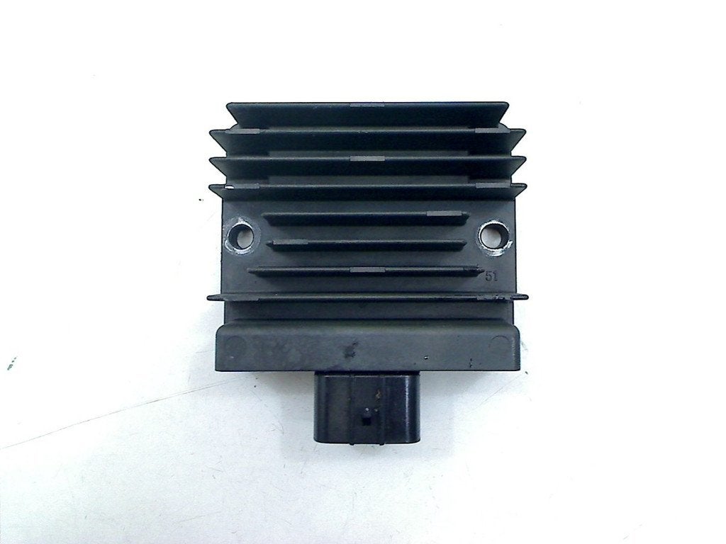 REGULATEUR DE TENSION Kawasaki Z 900 2020-2024 (Z900 ZR900), Motos, Dhr. S. di Majo, Utilisé, Info@cama-motorparts.nl, P.J. Troelstraweg 8 8
3144 CX  MAASSLUIS, NL